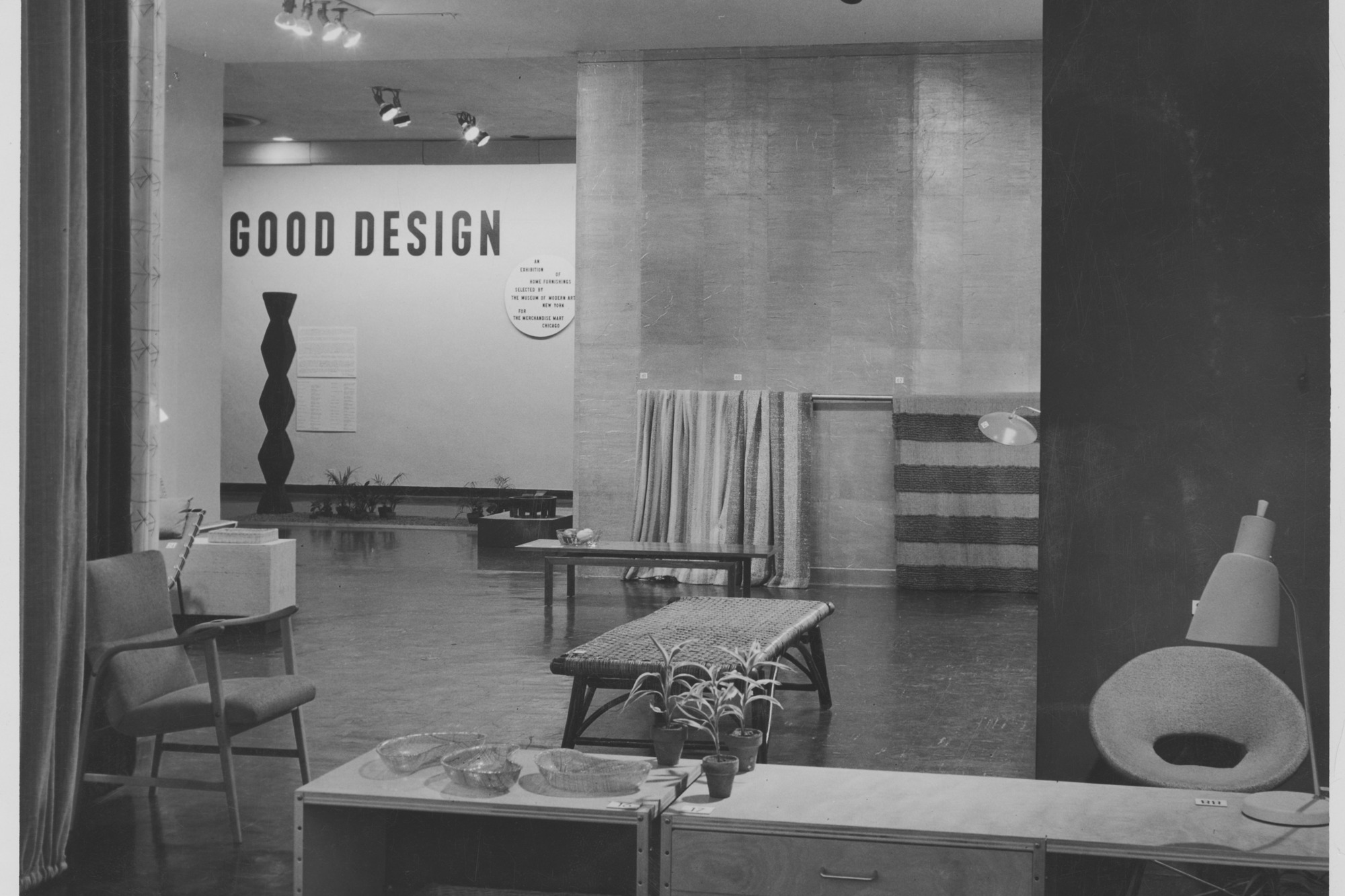 GOOD-DESIGN-Installation-MoMA -designed-by-Chalres-and-Ray Eames-1950